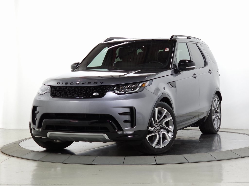 2020 Land Rover Discovery Landmark Edition 1