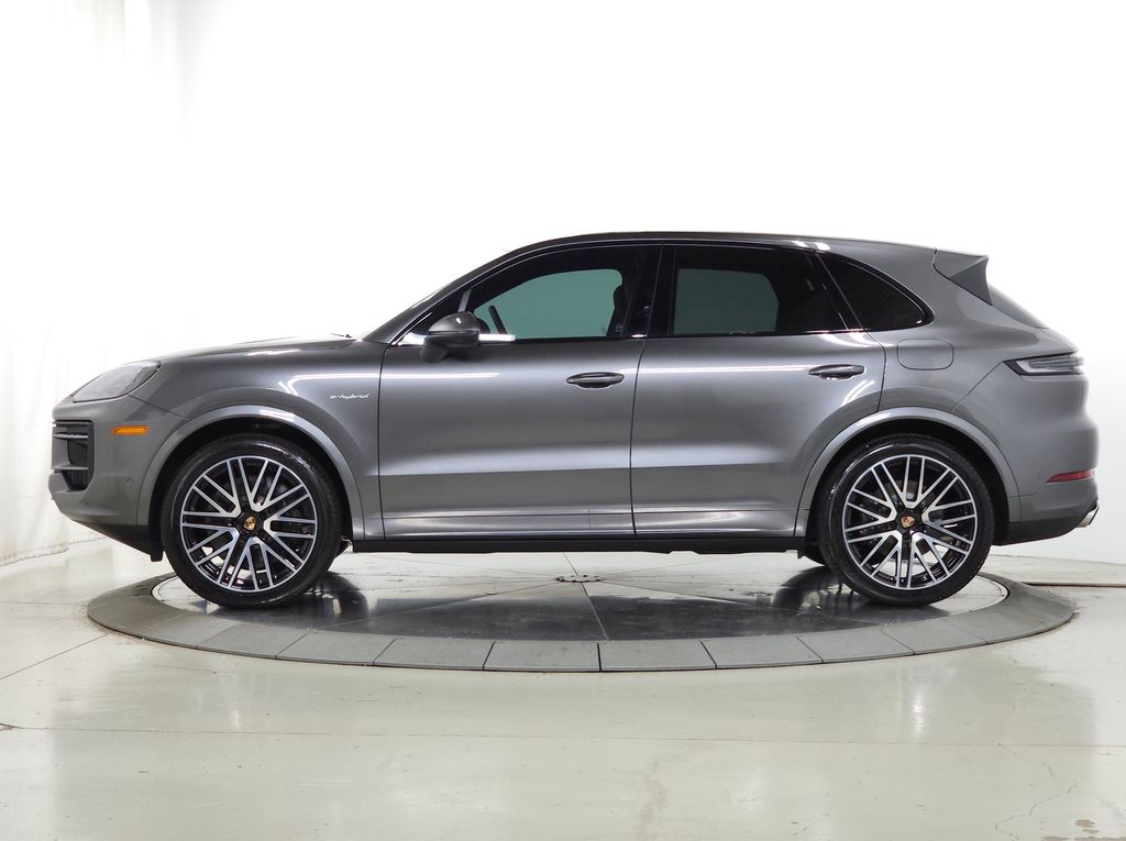 Used 2025 Porsche Cayenne E-Hybrid Base SUV