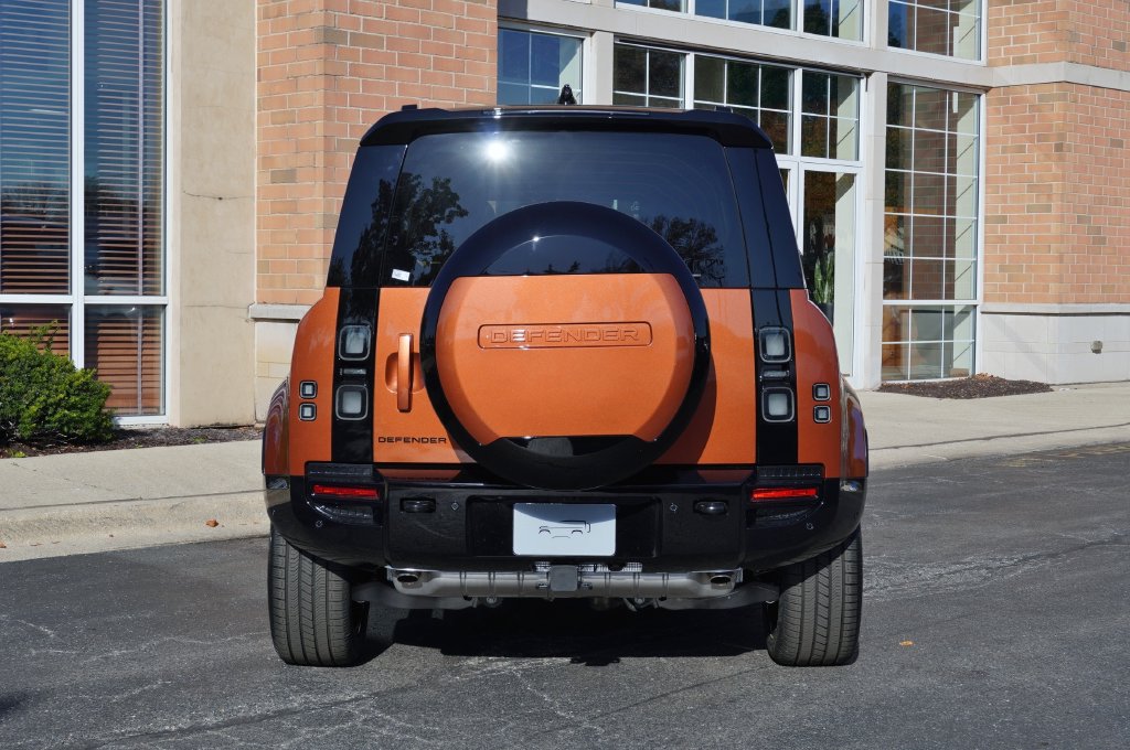 New 2027 Land Rover Defender 110 X-Dynamic SE SUV