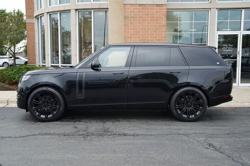 New 2026 Land Rover Range Rover P530 SE 7 Seat SUV