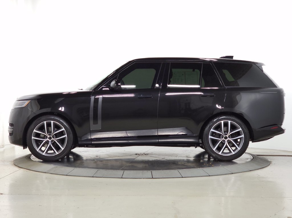 Used 2026 Land Rover Range Rover SE SUV