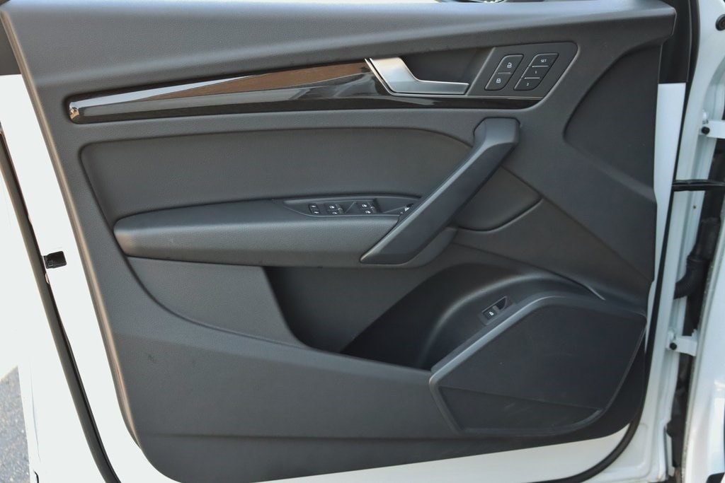 2020 Audi Q5 Premium 8