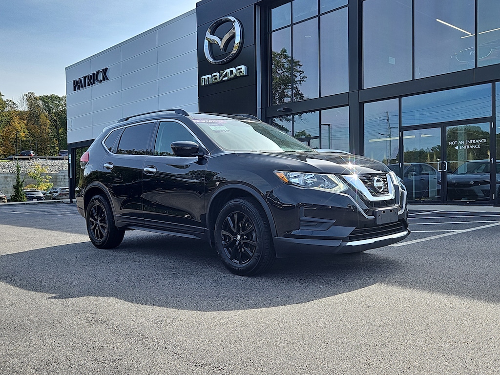 Used 2017 Nissan Rogue SV 4D Sport Utility