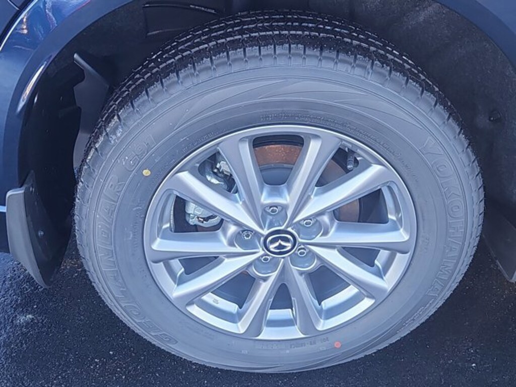 New 2025 Mazda CX-5 2.5 S Preferred AWD Sport Utility