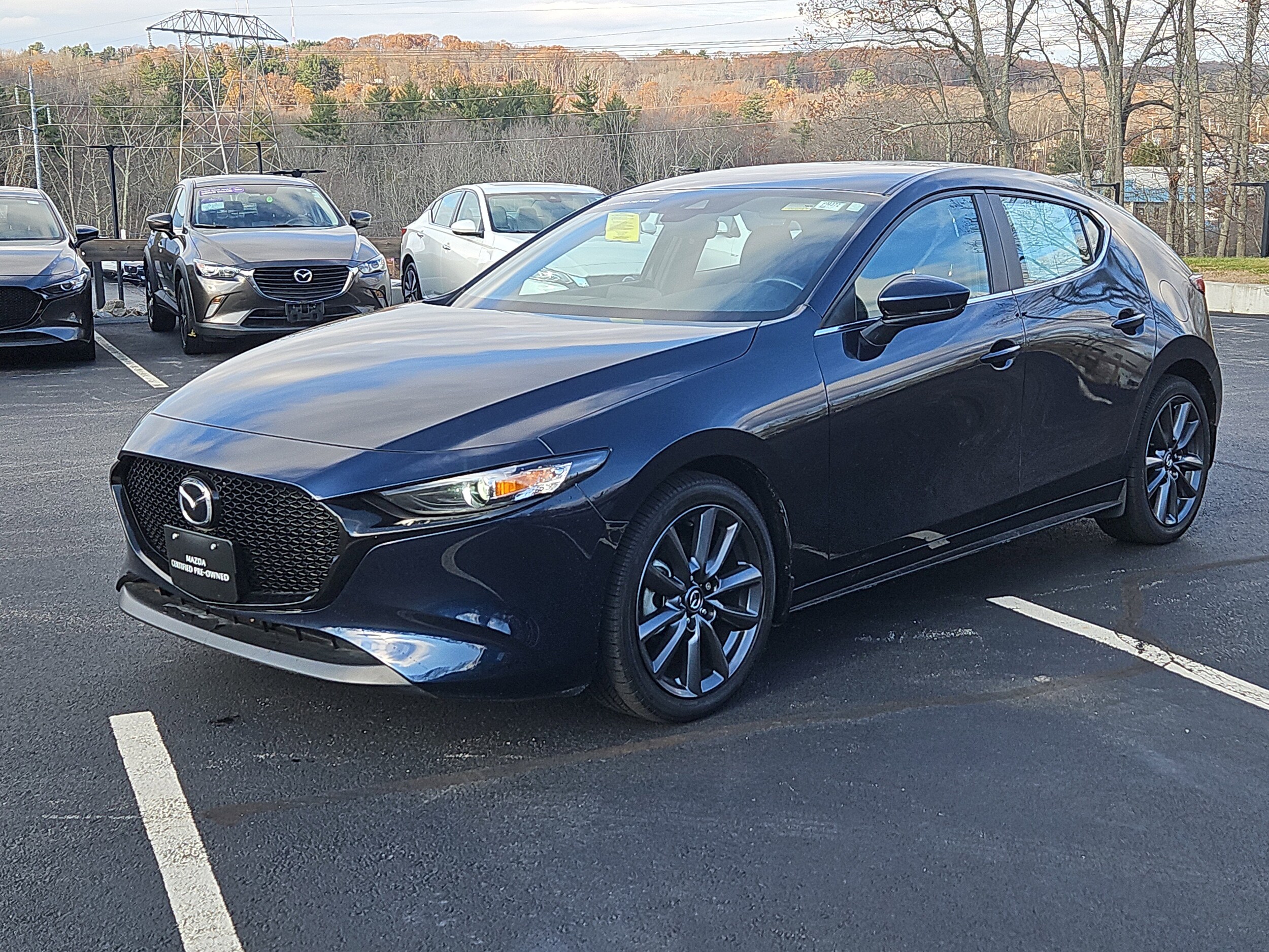 2023 Mazda Mazda3 2.5 Select s photo 2