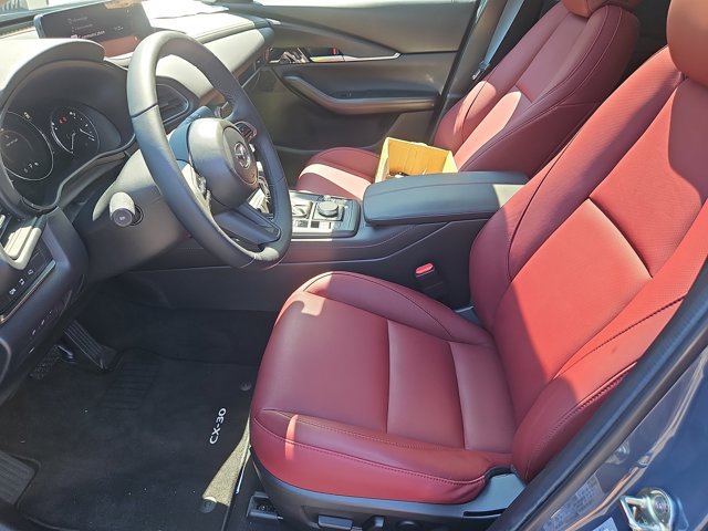2026 Mazda CX-30 Carbon Edition - Photo 11