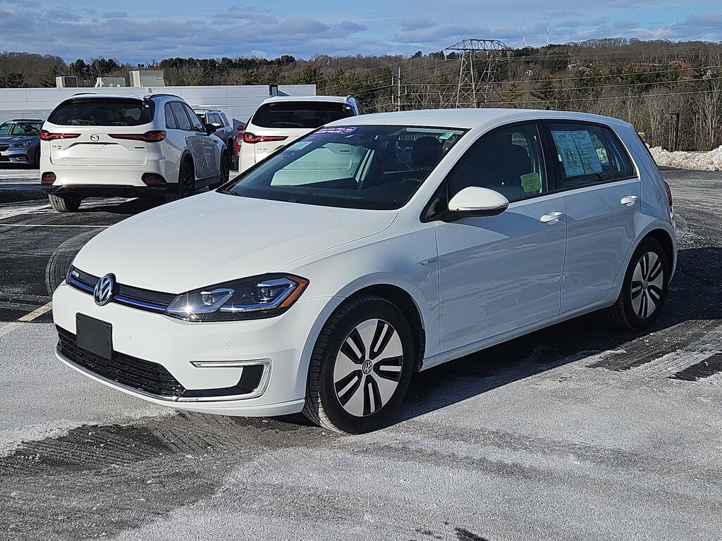 Used 2017 Volkswagen e-Golf SEL Premium 4D Hatchback