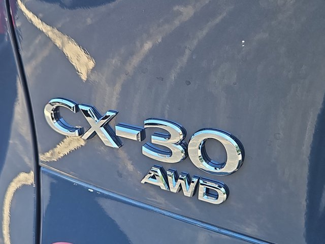 2026 Mazda CX-30 Carbon Edition - Photo 6