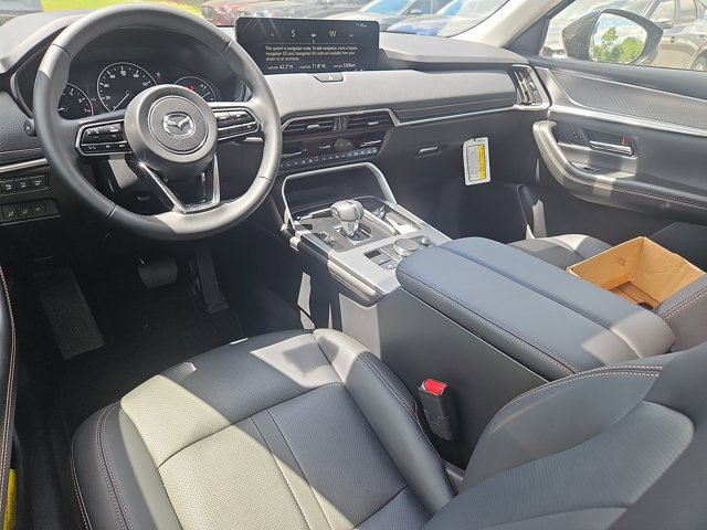 2026 Mazda CX-90 Preferred Package - Photo 19