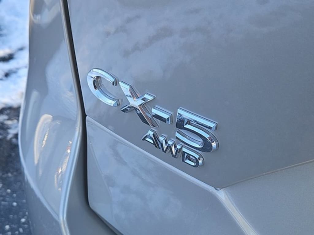 New 2025 Mazda CX-5 2.5 S Preferred AWD Sport Utility