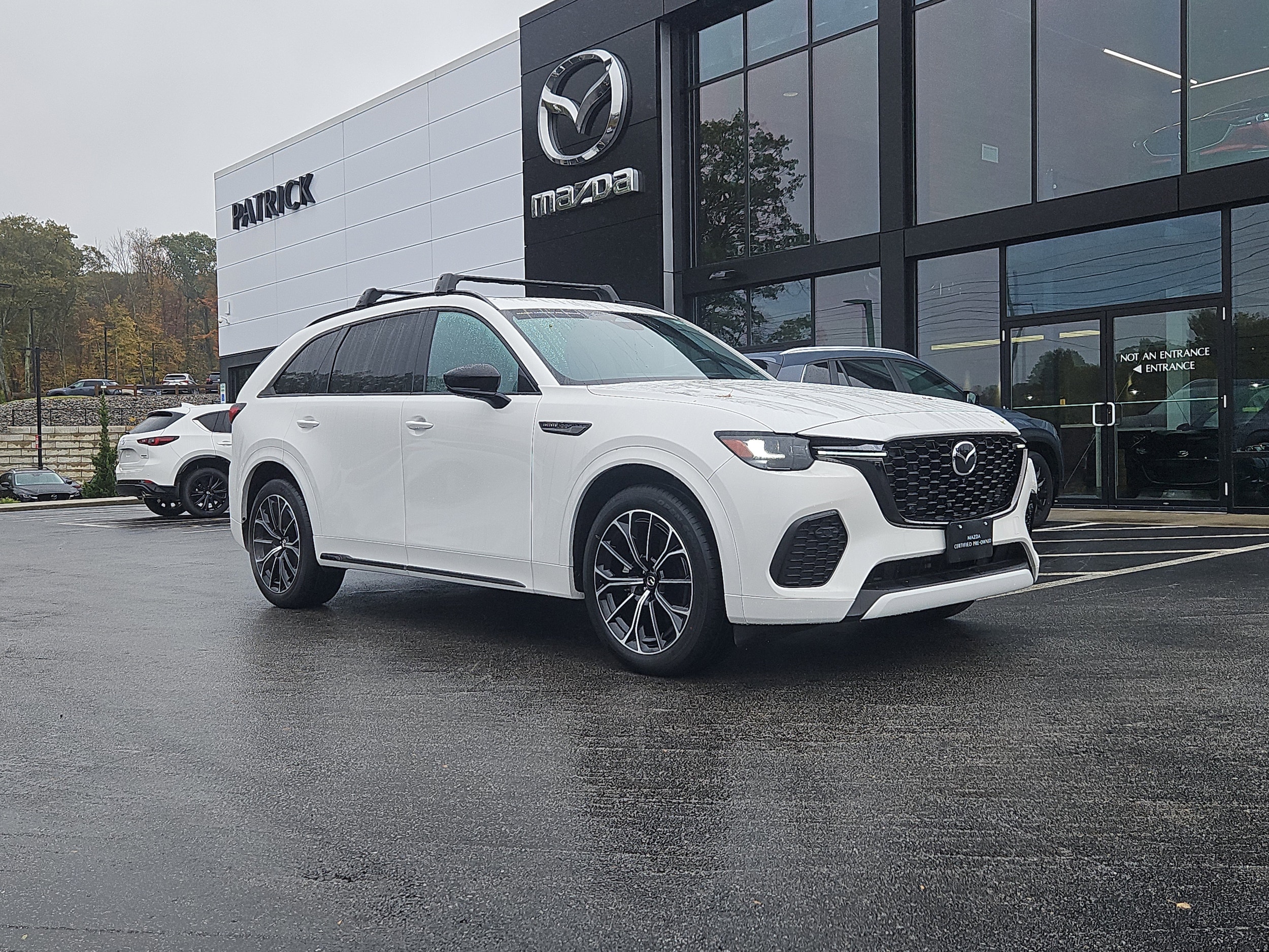 2025 Mazda CX-70 Premium Package's photo