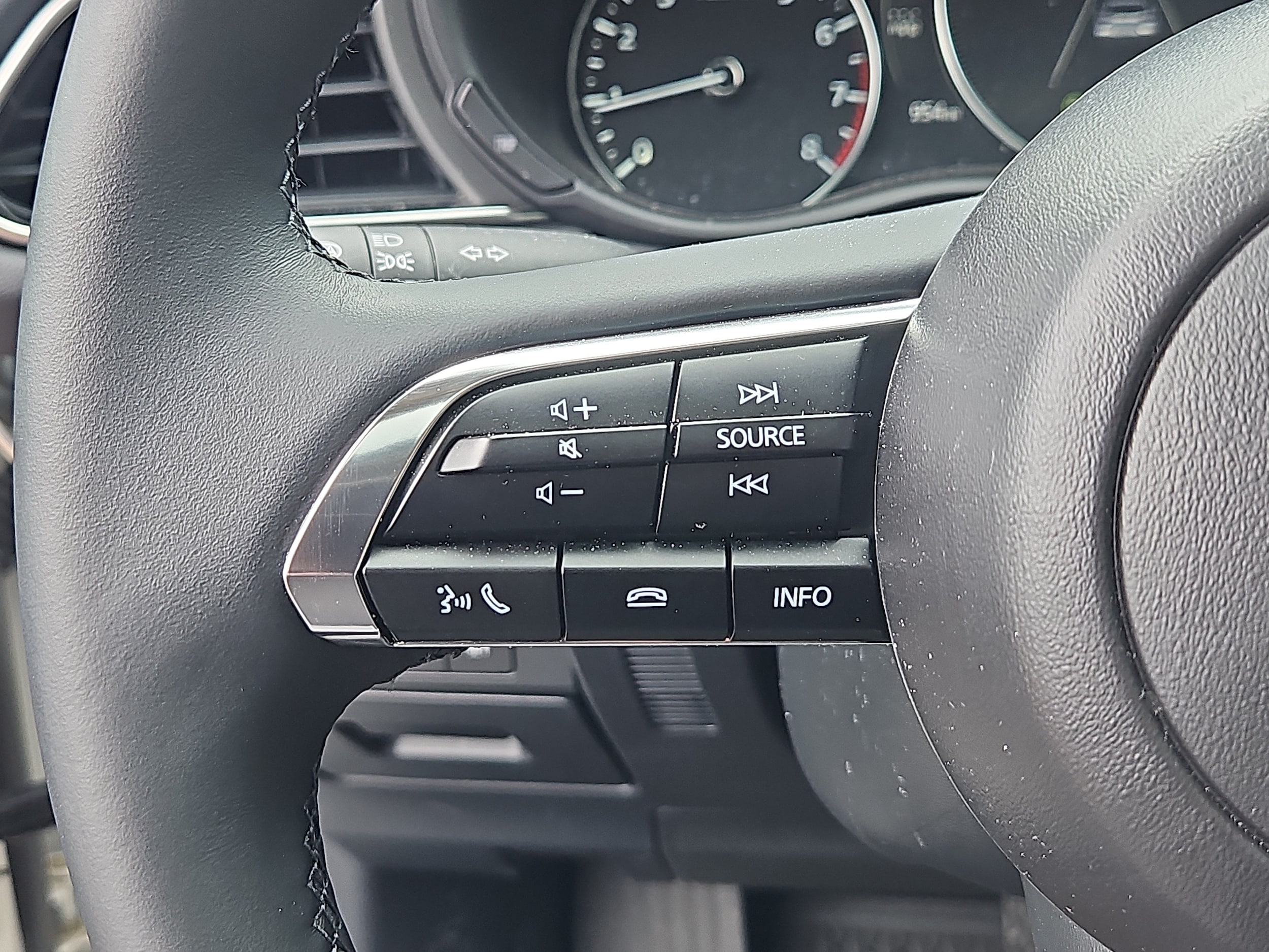 2025 Mazda CX-30 Preferred - Photo 23