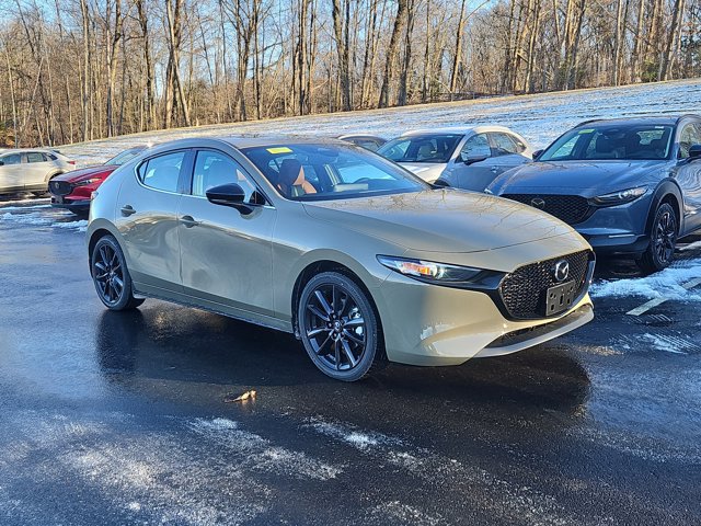 2025 Mazda Mazda3 Carbon Turbo's photo
