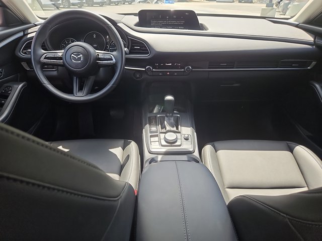 2022 Mazda CX-30 2.5 Select photo 2