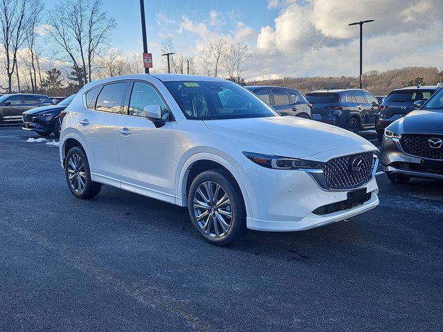 2025 Mazda CX-5 Turbo Signature's photo