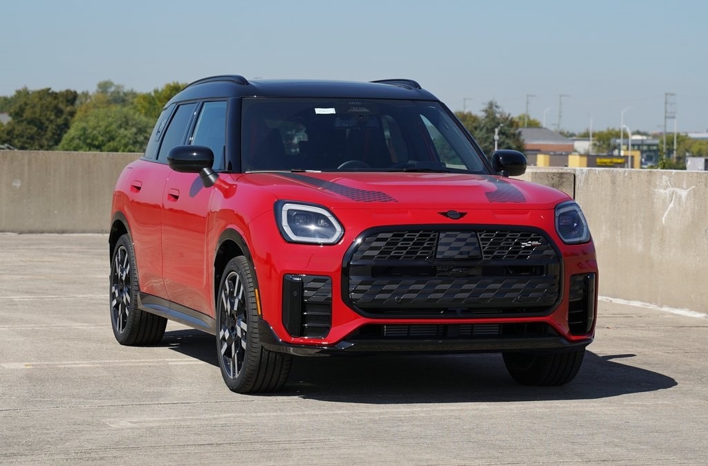 2026 MINI Countryman S's photo