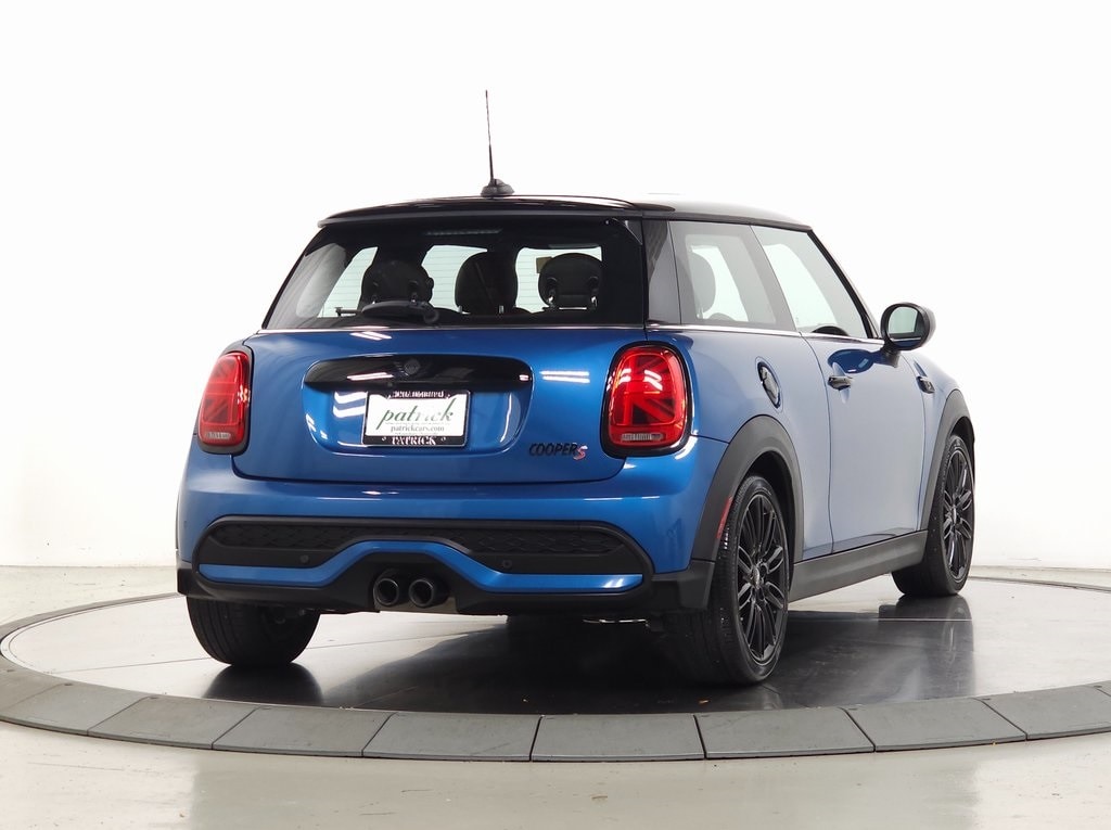 2022 MINI Hardtop 2 Door Cooper S 9