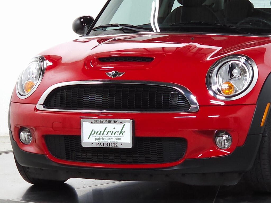 2008 Mini Cooper Base photo 2