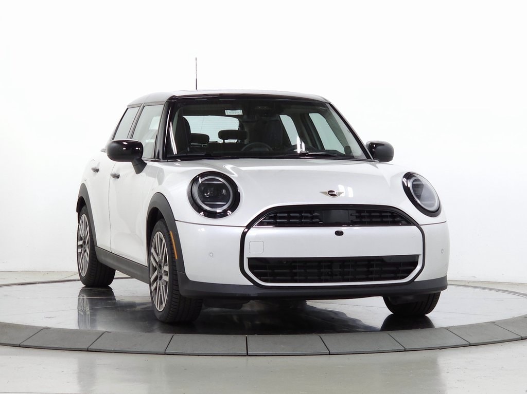 2025 MINI Hardtop 4 Door