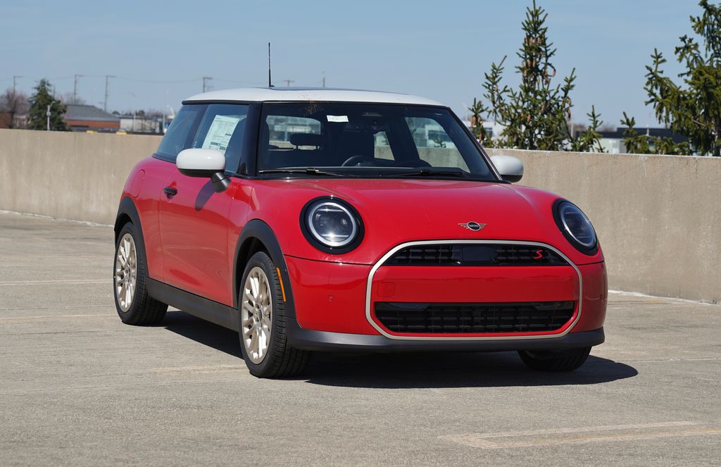 2026 MINI Hardtop Cooper S Signature's photo
