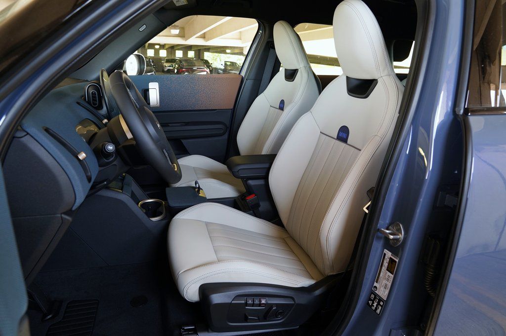 2026 MINI Countryman S - Photo 11