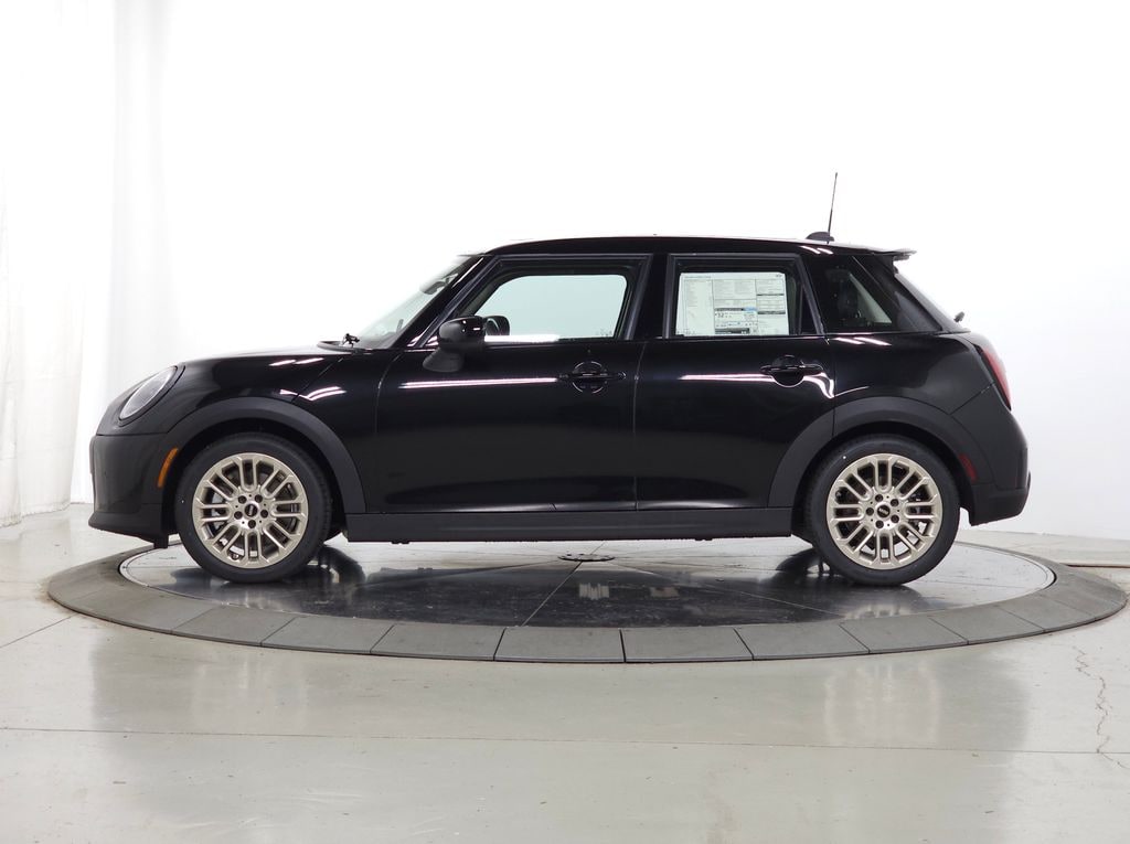 New 2026 MINI Hardtop 4 Door Cooper S Hatchback