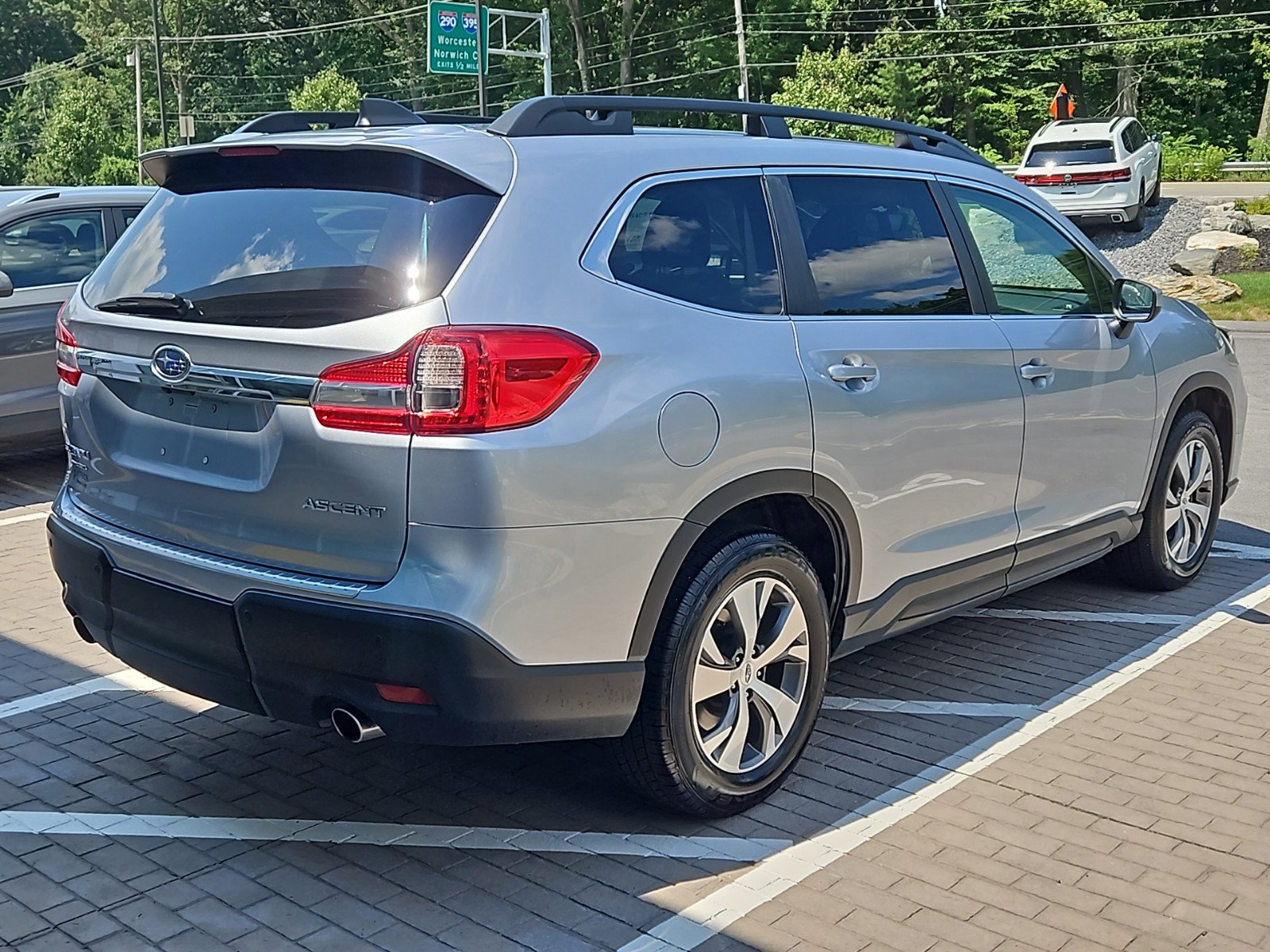 Used 2019 Subaru Ascent Premium with VIN 4S4WMAFD9K3417502 for sale in Auburn, MA