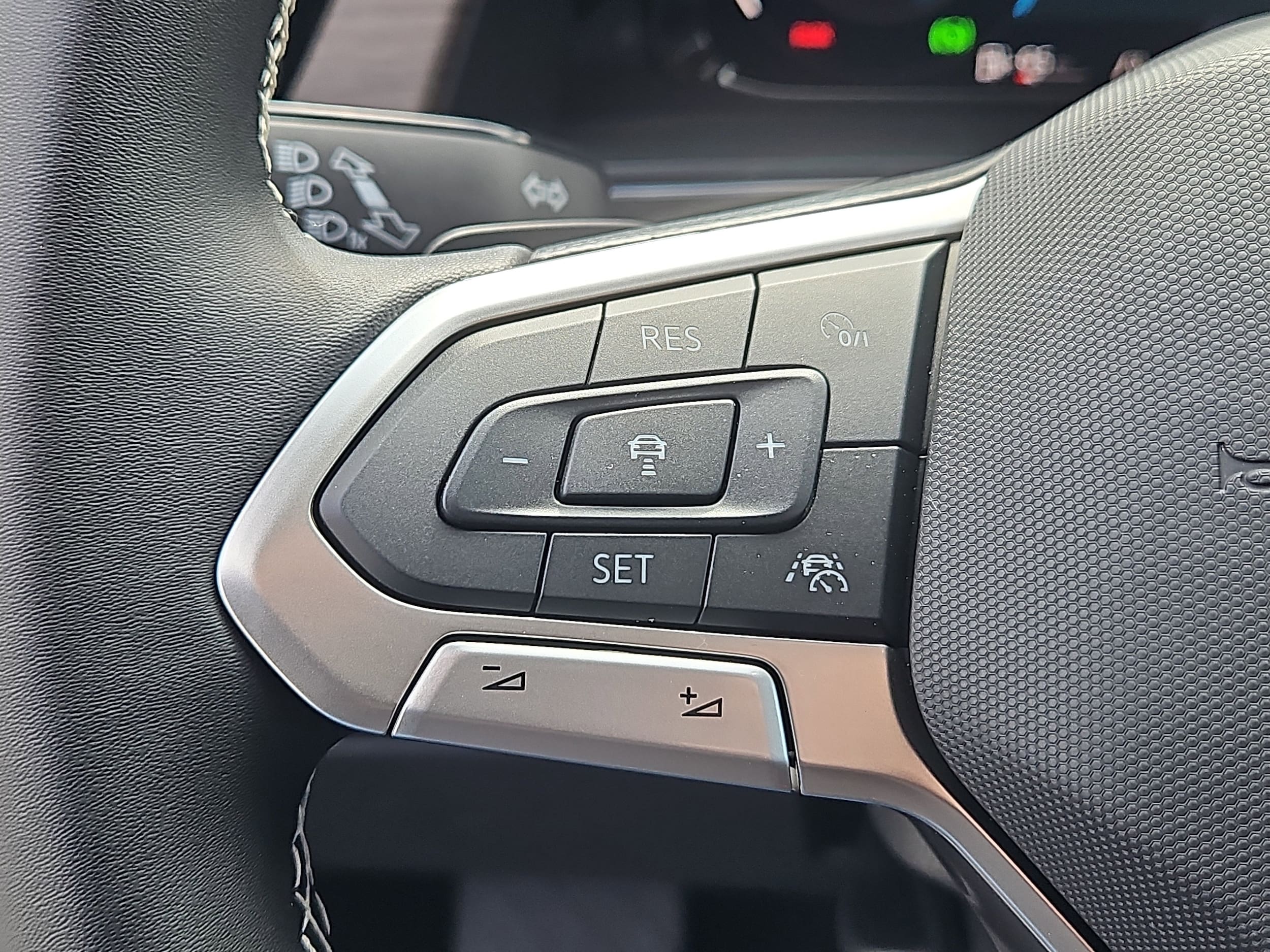 2026 Volkswagen Atlas SEL - Photo 16