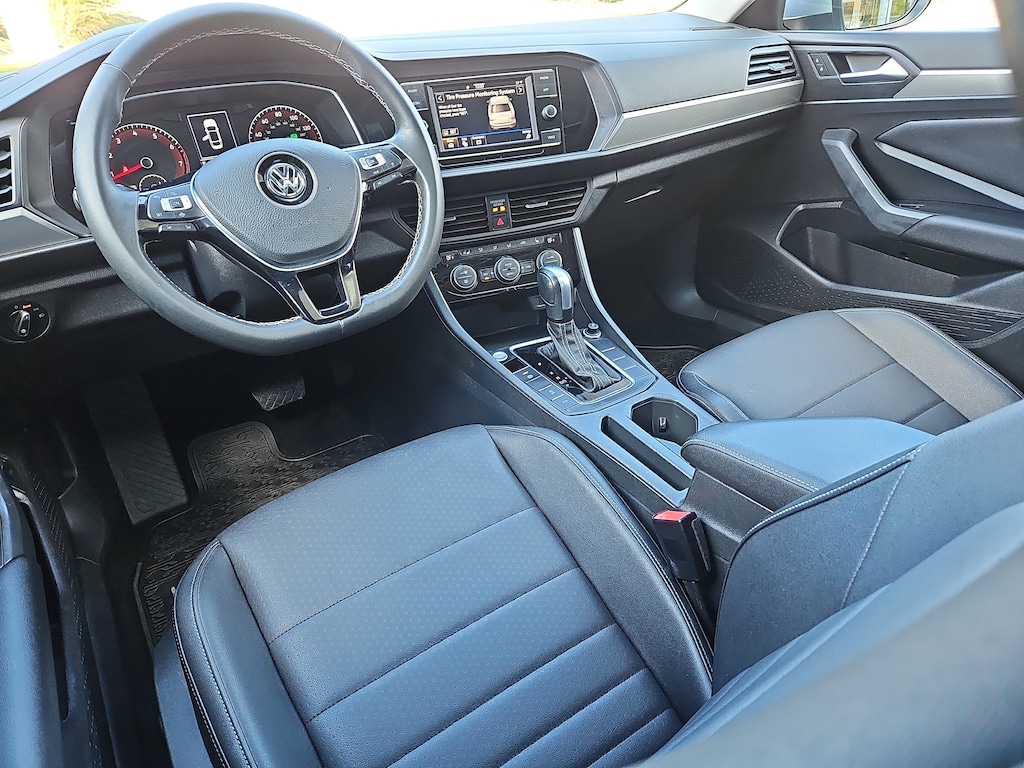 Certified 2021 Volkswagen Jetta 1.4T SE Sedan