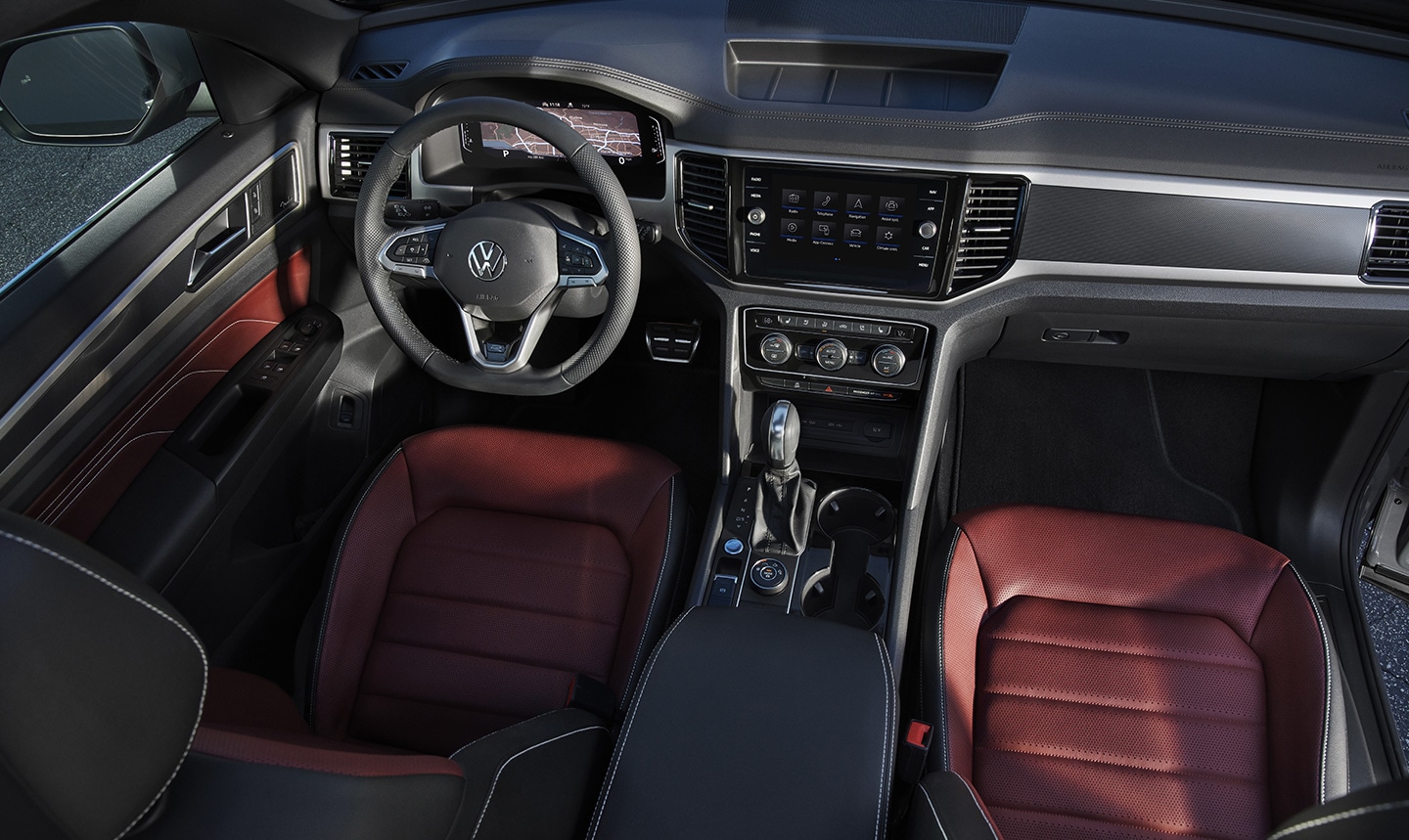 2023-Volkswagen-Atlas Cross Sport-Interior.png