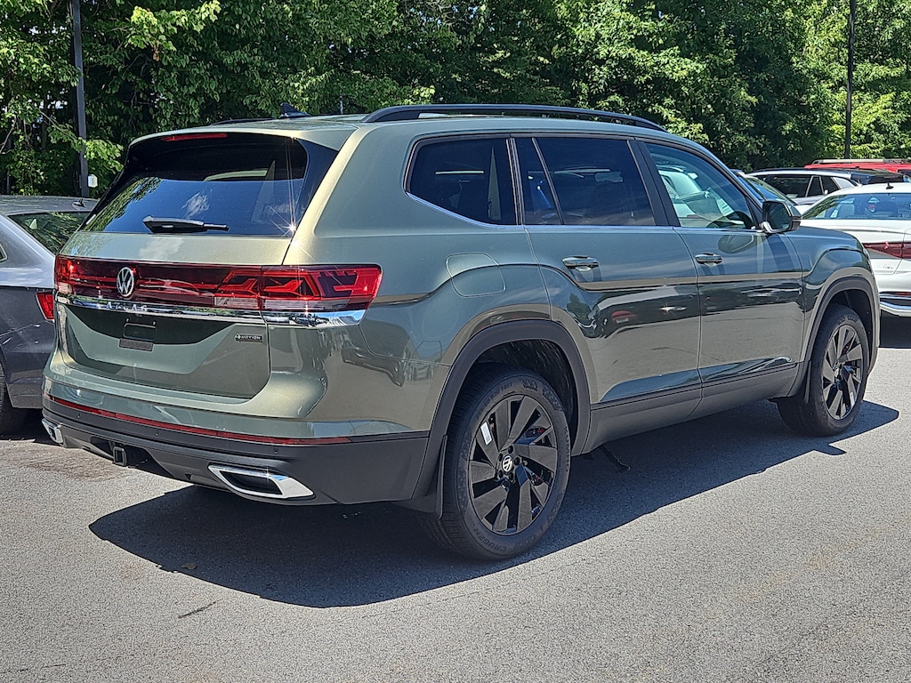 New 2026 Volkswagen Atlas 2.0T SE w/Technology SUV
