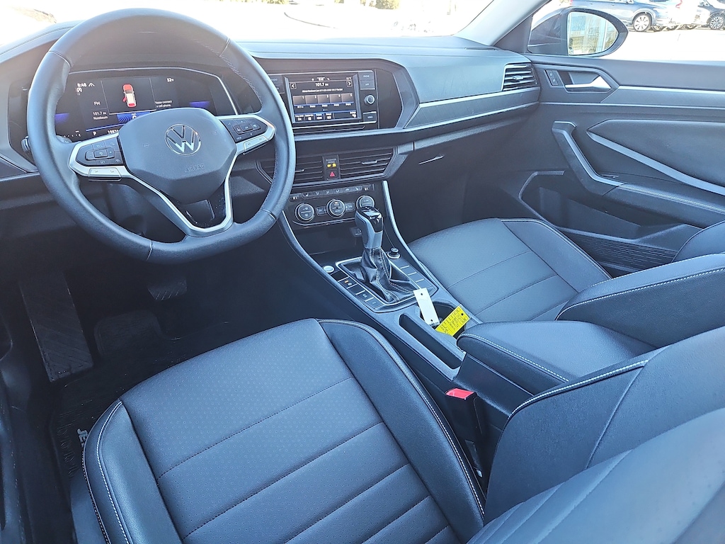 Certified 2023 Volkswagen Jetta 1.5T SE Sedan