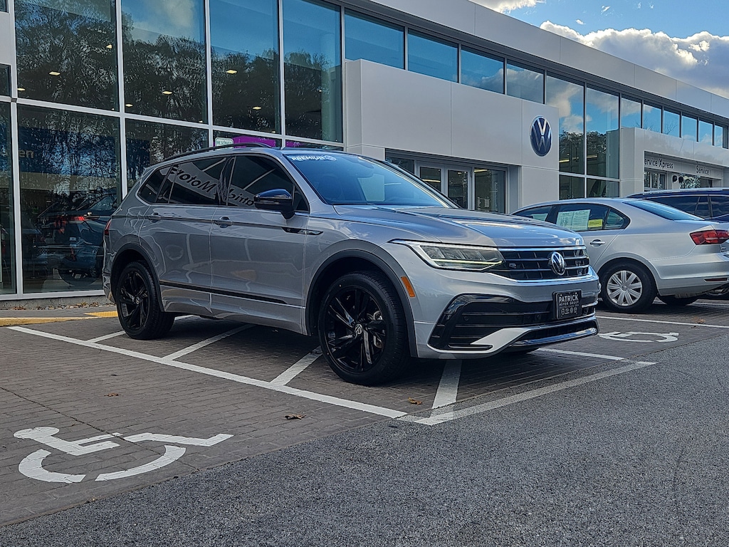Used 2023 Volkswagen Tiguan 2.0T SE R-Line Black SUV