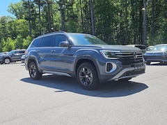 New 2026 Volkswagen Atlas 2.0T Peak Edition SUV for sale in Auburn, MA