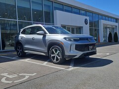 2025 Volkswagen Tiguan 2.0T SE SUV