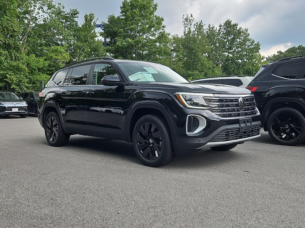 New 2026 Volkswagen Atlas 2.0T SE w/Technology SUV