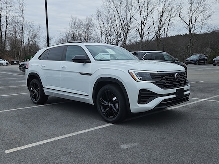 2026 Volkswagen Atlas Cross Sport SEL R-Line Black SUV