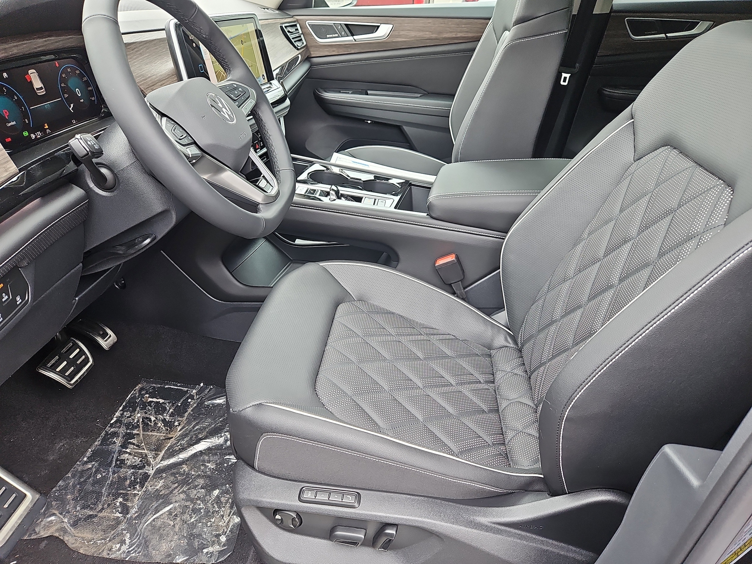 2026 Volkswagen Atlas SEL Premium R-Line - Photo 21