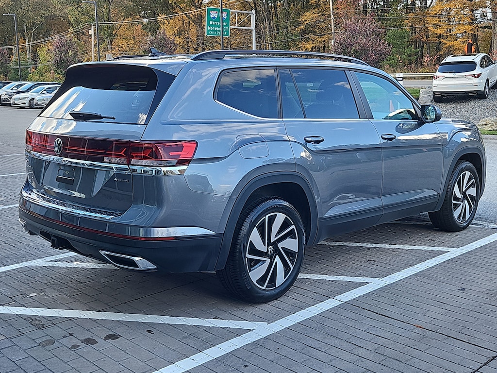 Certified 2024 Volkswagen Atlas 2.0T SE w/Technology SUV
