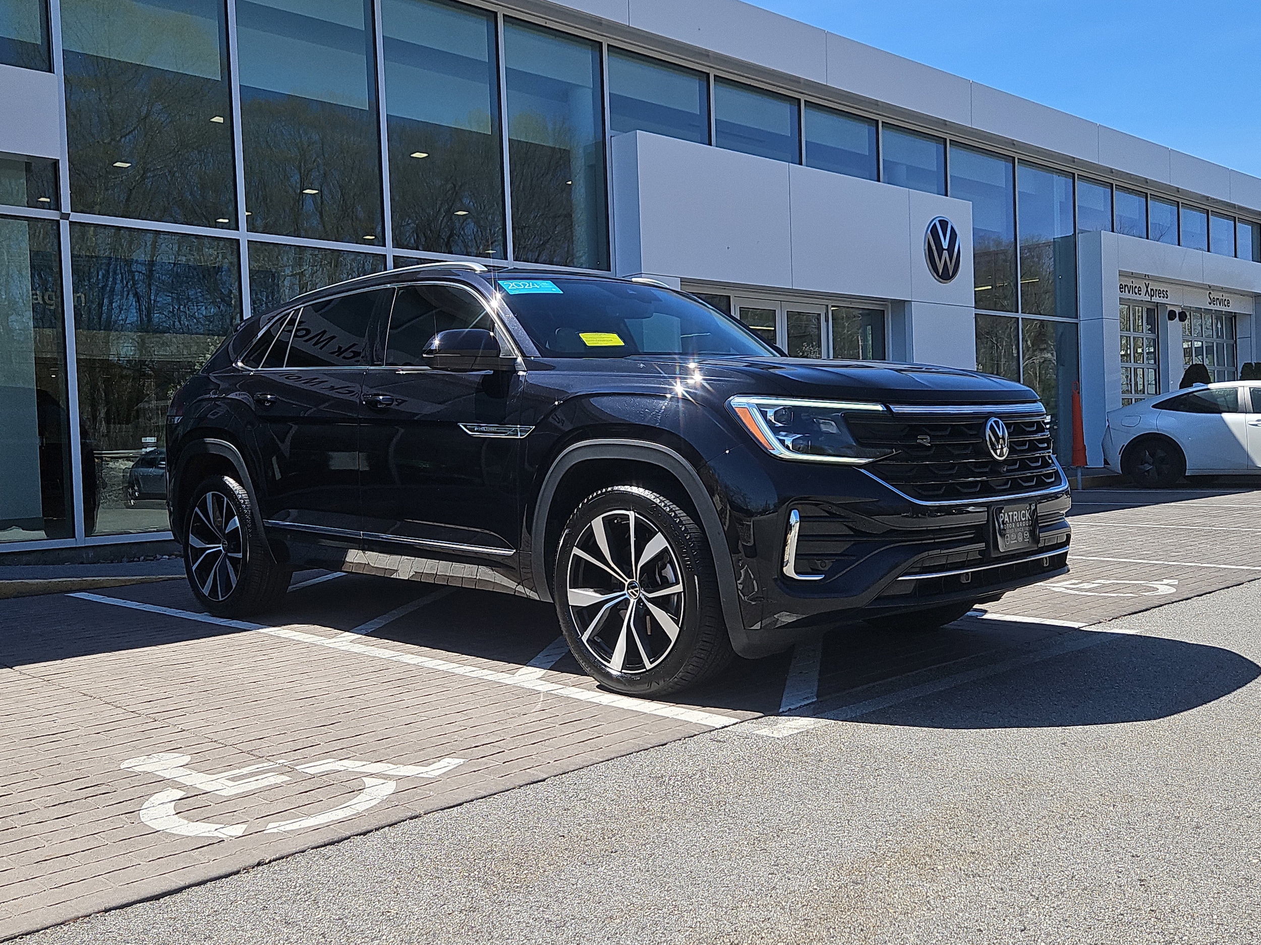 2024 Volkswagen Atlas Cross Sport SEL Premium R-LINE