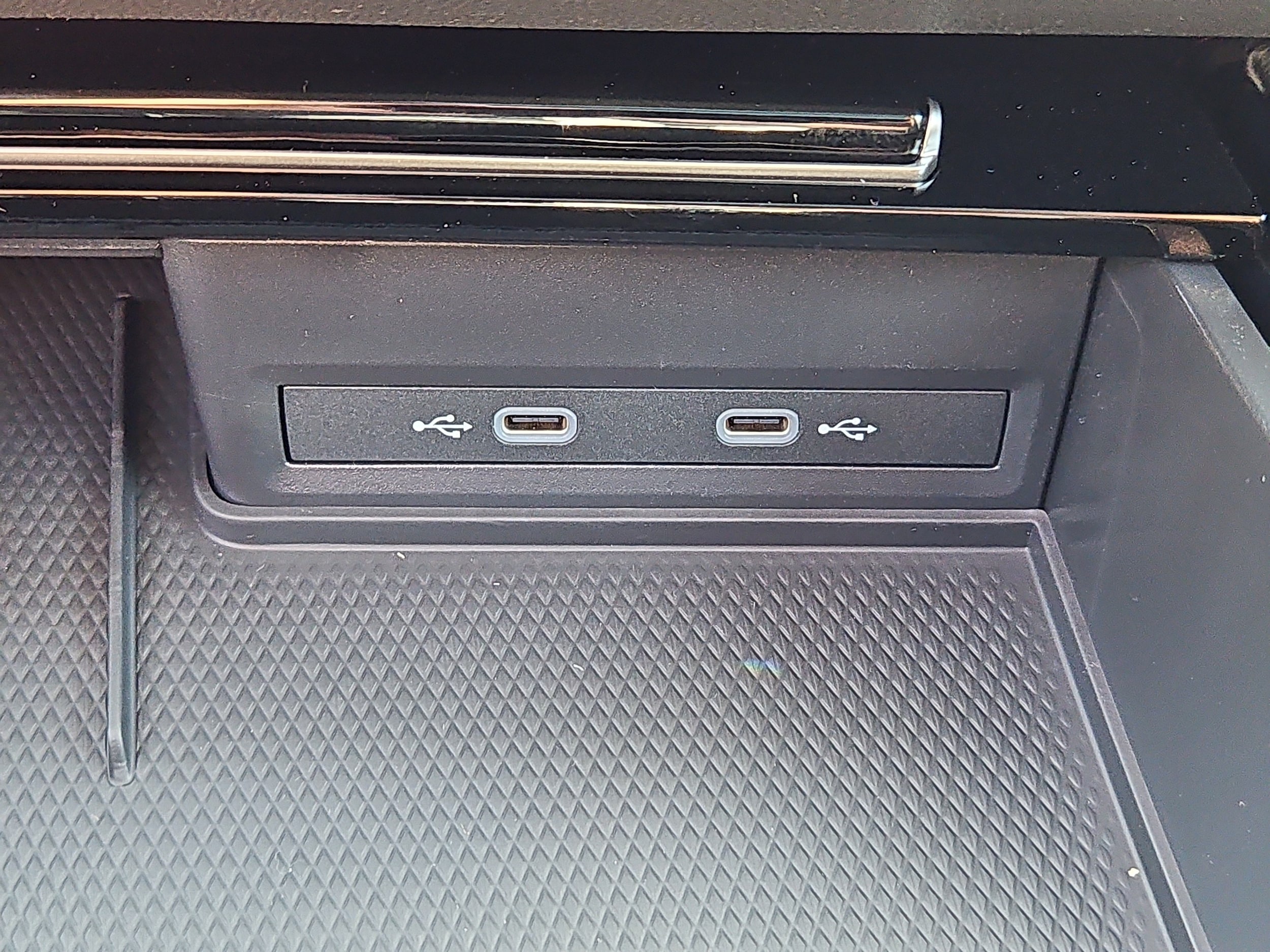 2026 Volkswagen Atlas 8