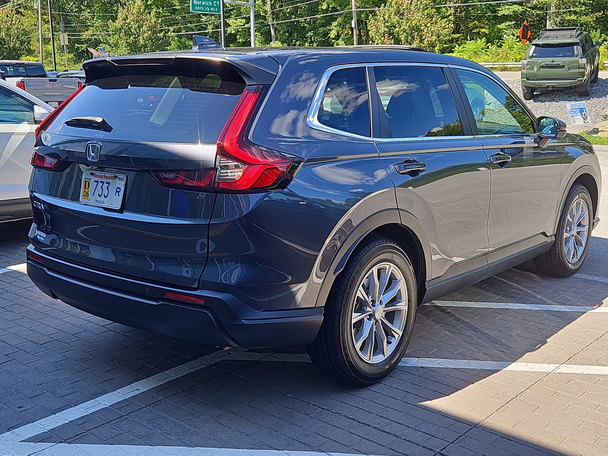 2025 Honda CR-V EX-L photo 2