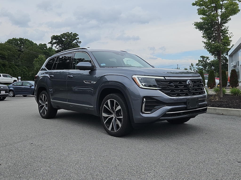 Certified 2024 Volkswagen Atlas 2.0T SEL Premium R-Line SUV