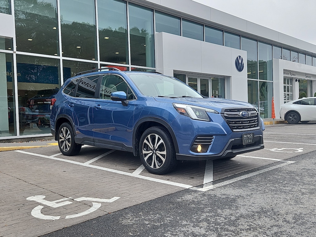 Used 2022 Subaru Forester Limited SUV