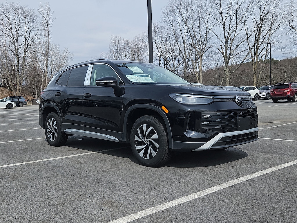 New 2026 Volkswagen Tiguan 2.0T S SUV