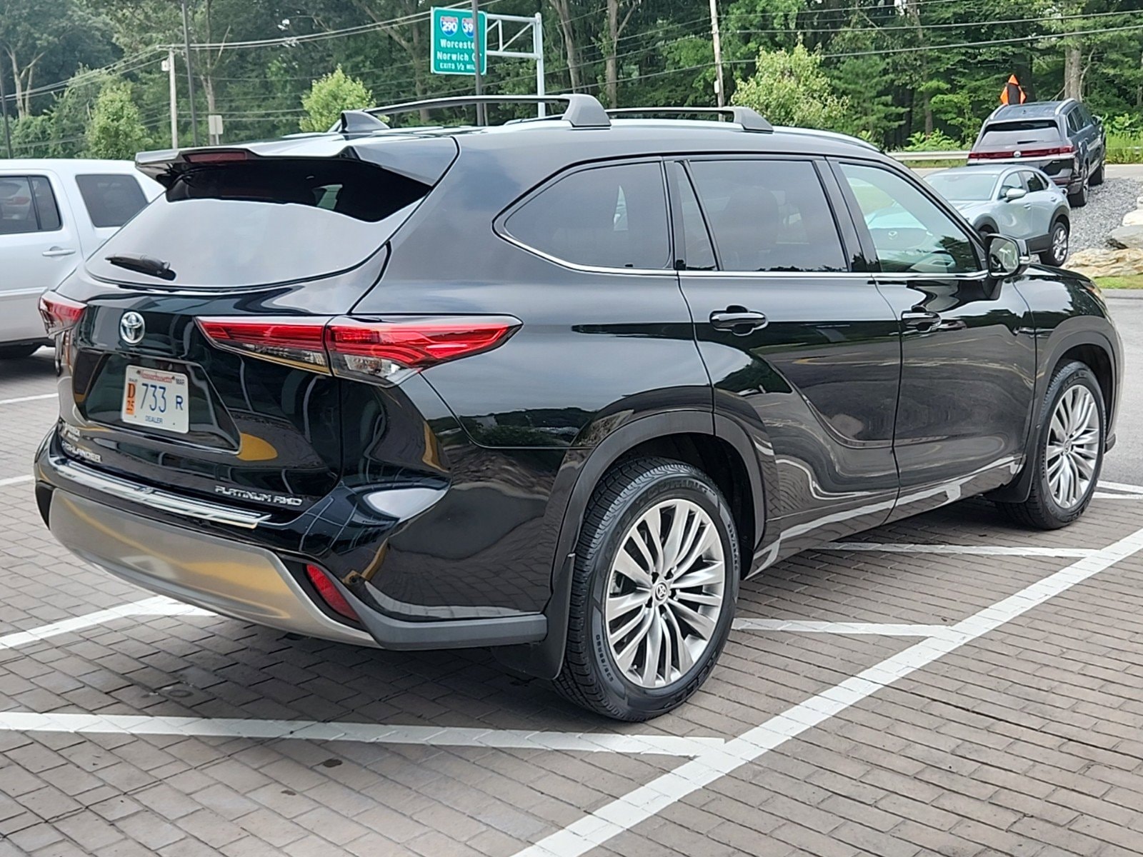 Used 2022 Toyota Highlander Platinum with VIN 5TDFZRBH0NS183508 for sale in Auburn, MA