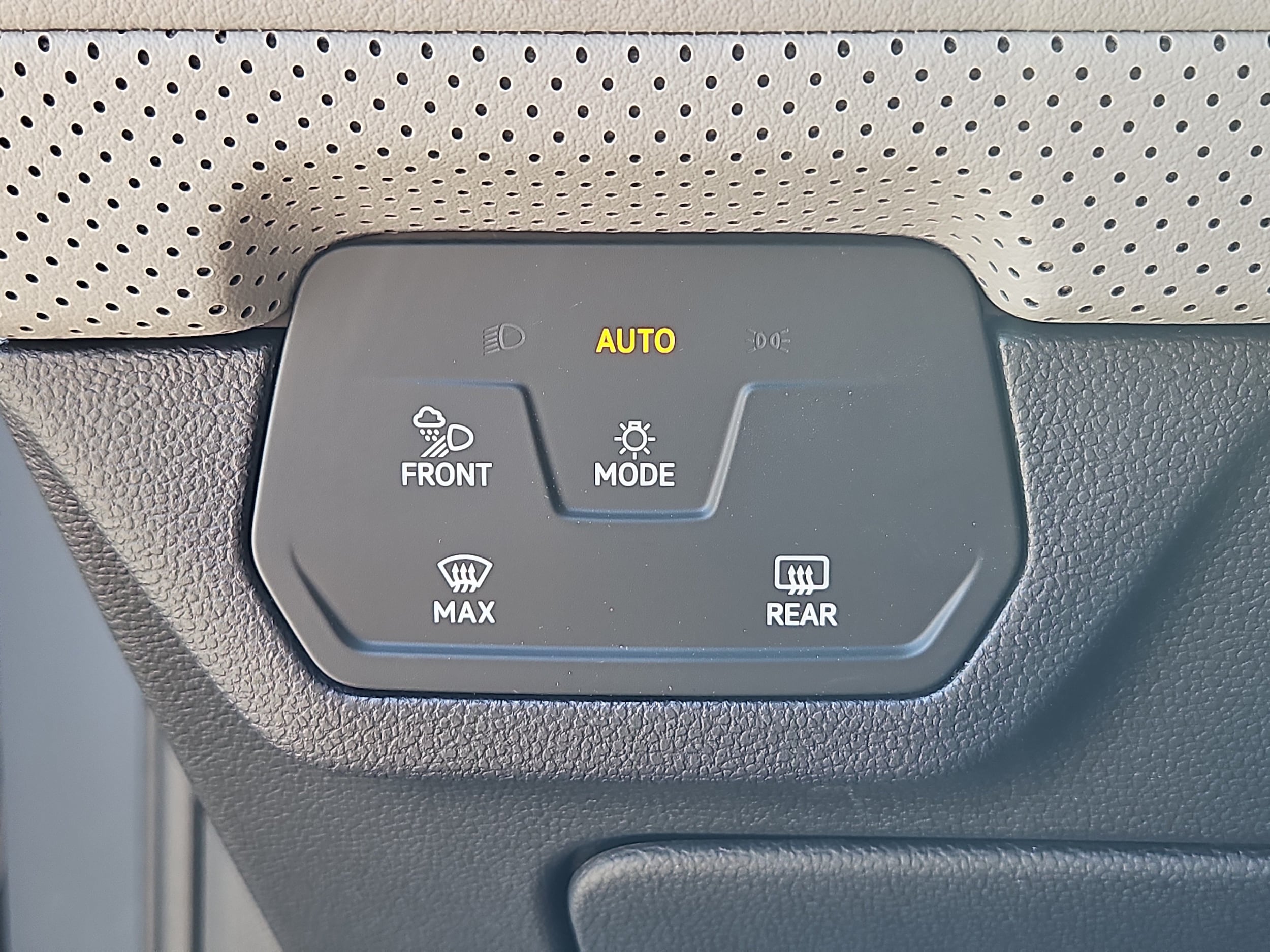 2026 Volkswagen Atlas 7
