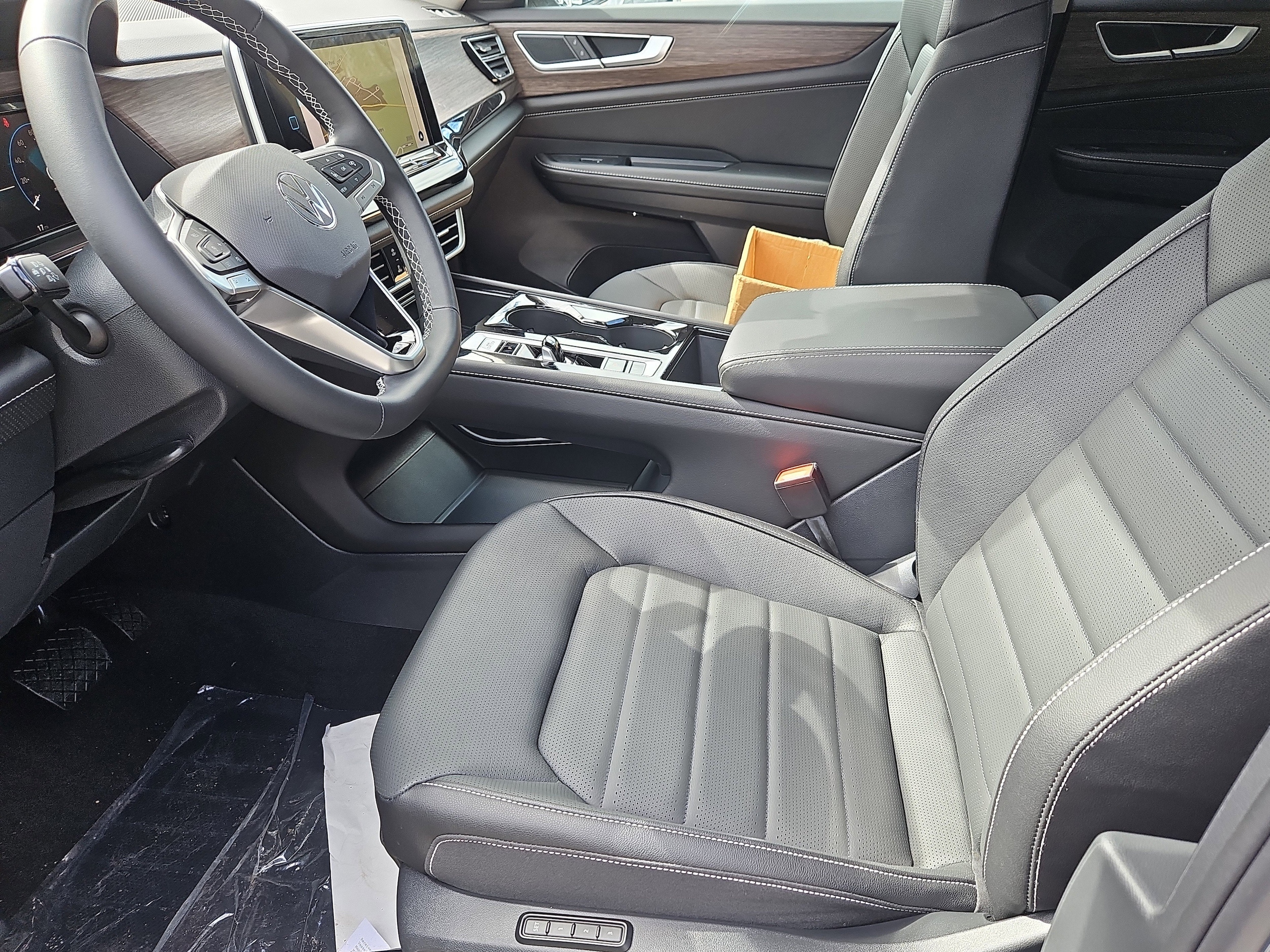 2026 Volkswagen Atlas SEL - Photo 19