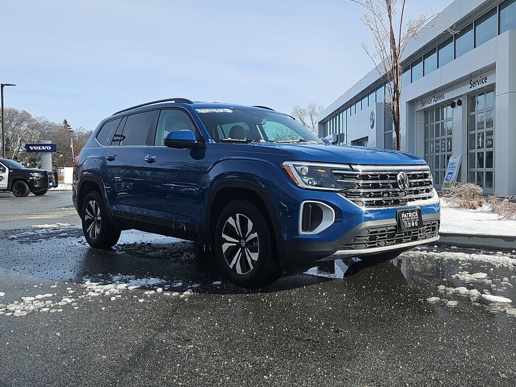 Used 2025 Volkswagen Atlas 2.0T SE SUV