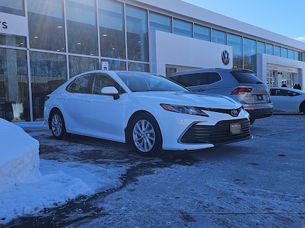 2022 Toyota Camry LE Sedan